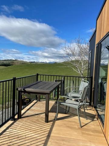Boutique Tiny House - Te Anau Country Accommodation المظهر الخارجي الصورة